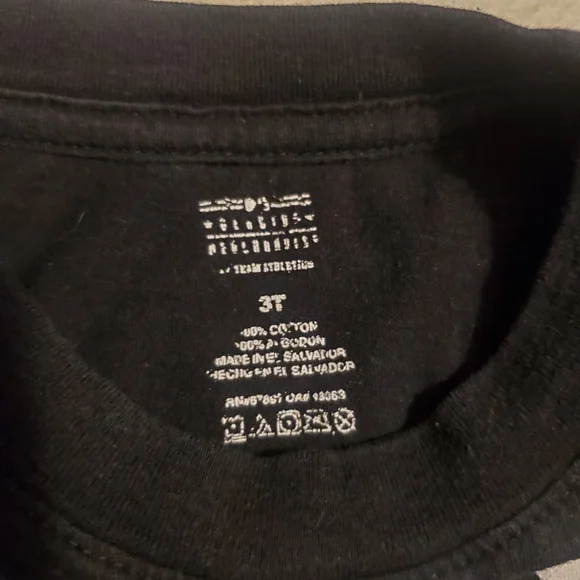 2 Outfits Toddler White Sox Size 3 . - Picture 6 of 8